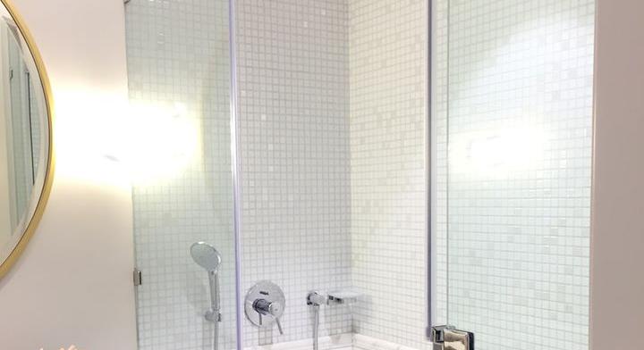 Super Luxurious 1 BR Apt In Seef, Fully Furnished, All Inclusive