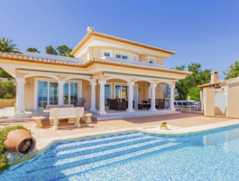 Villa for sale in Jávea with sea views in Balcón al Mar