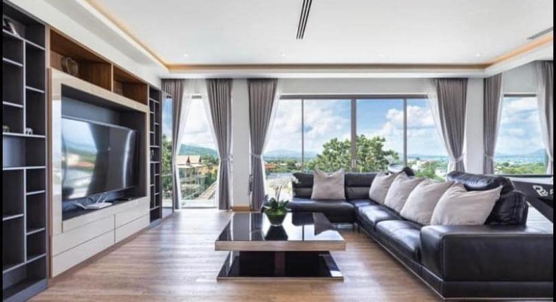 HOT DEAL!  6 Bedroom Villa looking over Chalong  Bay