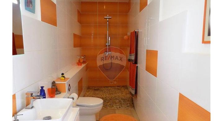 MAISONETTE SOLITARY - MARSAXLOKK