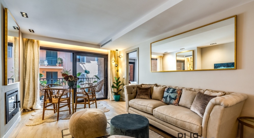 Palma. Rent in the old town. Apartment. Very chic.