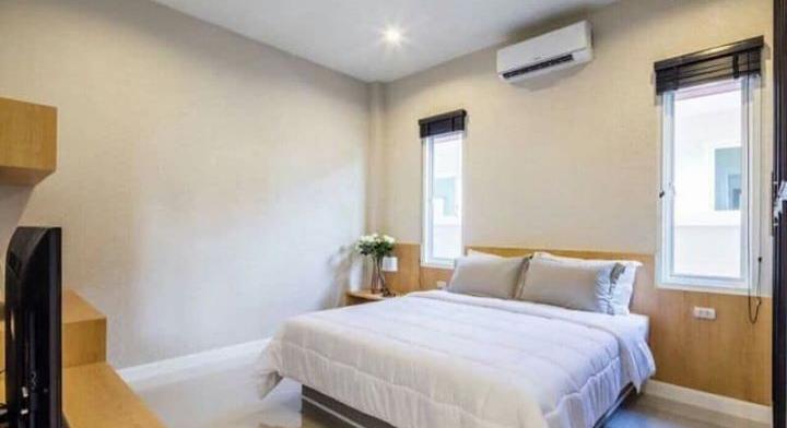 Single modern house for rent @Huay yai