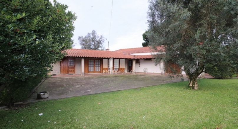Rustic style detached villa 10 minutes from the cities of Póvoa de Varzim and Vila do Conde