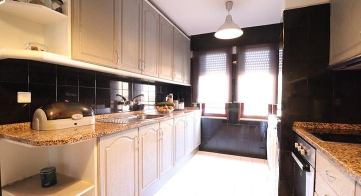 Senhora da Hora (Metro) Two Bedroom Apartment