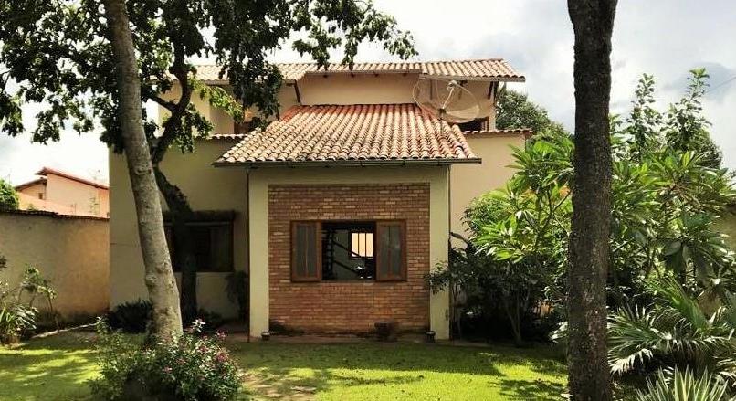 Sale of new house in Pirenópolis, with a beautiful wood finish 