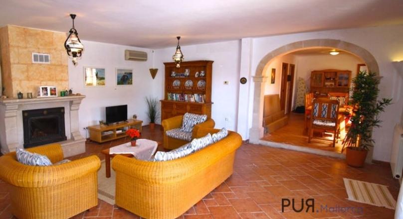 Mallorca feel really original. Above Cala Santanyi. In your new chalet.