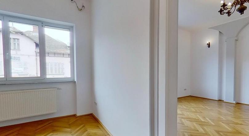 Elegant property, on two levels, in remarkable positioning, Brasov