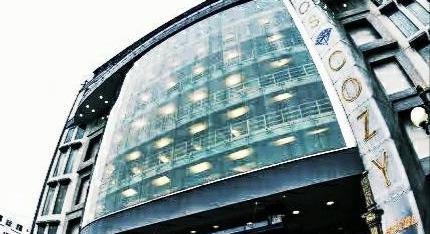 Amos cozy hotel classy 4 star in Melawai Bok M street Jakarta Indonesia