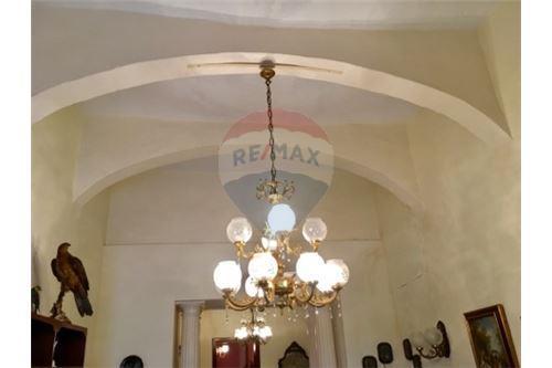 LUQA - TOWNHOUSE