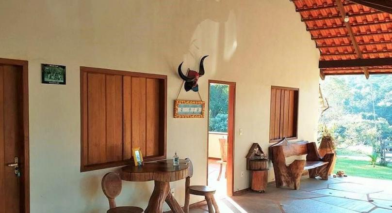 Sale of inn with a beautiful view of Morro do Frota