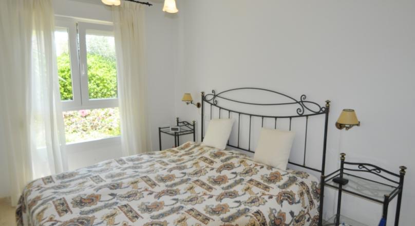 Camp de Mar. 100 meters to the water. 400 meters to the next green. Apartment. With ocean view.