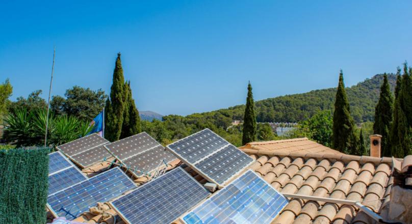 Mallorca pure. For an alternative life. And more. Small self-sufficient finca.
