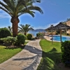 1st sea line. With a super look. Big apartment. Large terrace.