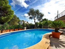 Real investment. Small residential complex with four units.