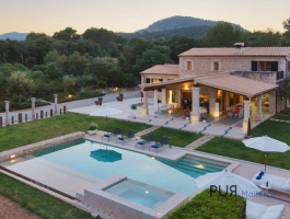 A lot of design. Much finca. A lot of luxury. And in the north.