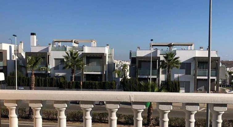 Duplex for long term rental