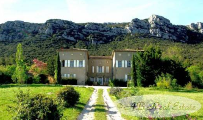 Perpignan area: 19th C. Château with many original features for sale