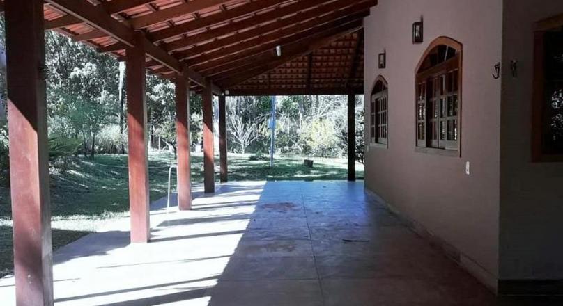 sale of a farm with plenty of water