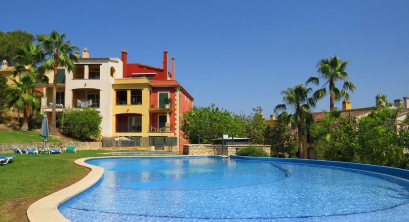 Santa Ponsa. Penthouse - Apartment. Well maintained facility. Fully furnished.
