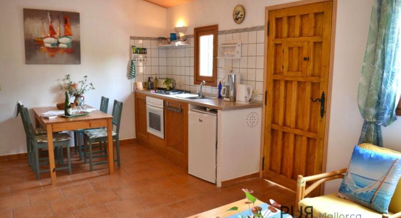 Small finca. Pool. Vacation rental license.
