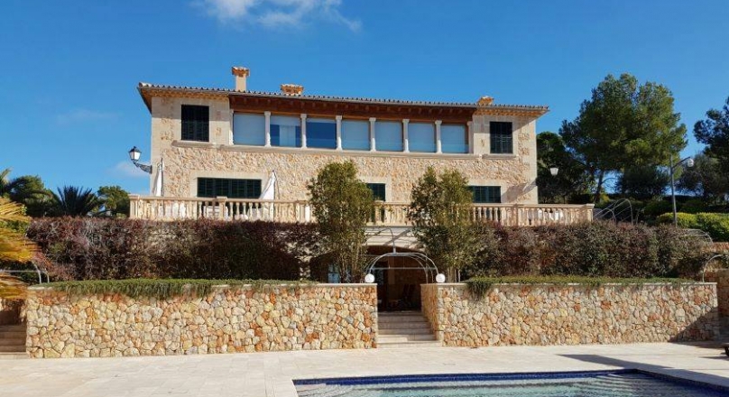 We sell International Model House (C.S) in Mallorca