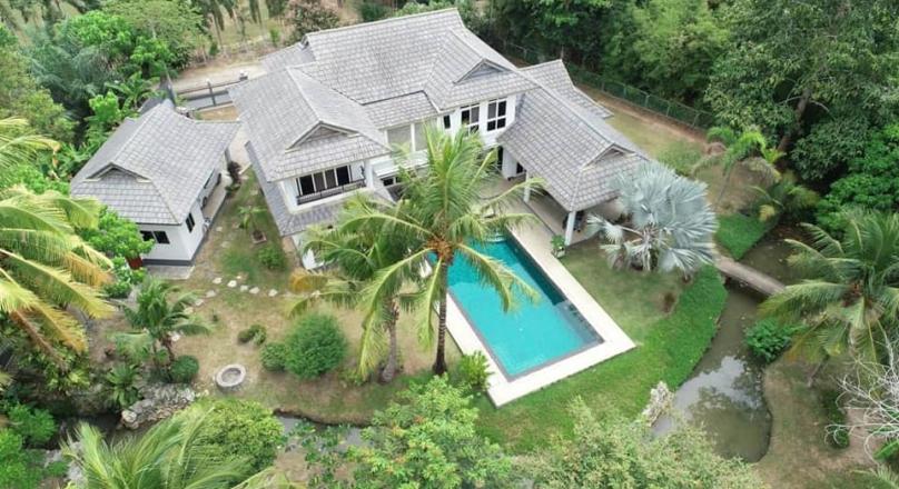  (Hot) Pool Villa Huay Yai - Pattaya - Thailand.
