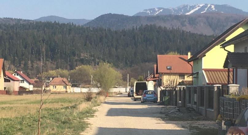 VIRTUALLY EXLORES! 3,000sqm, urban land, zoning of houses, Cristian