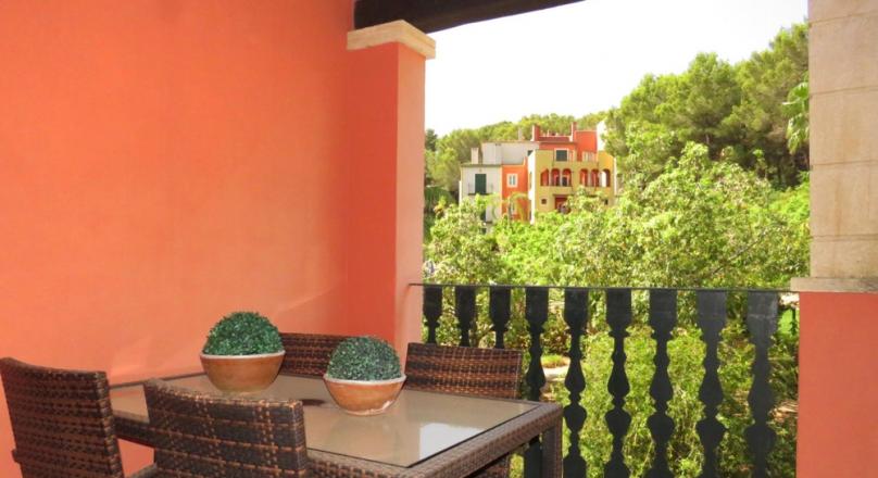 Santa Ponsa. Penthouse - apartment. Well maintained facility.