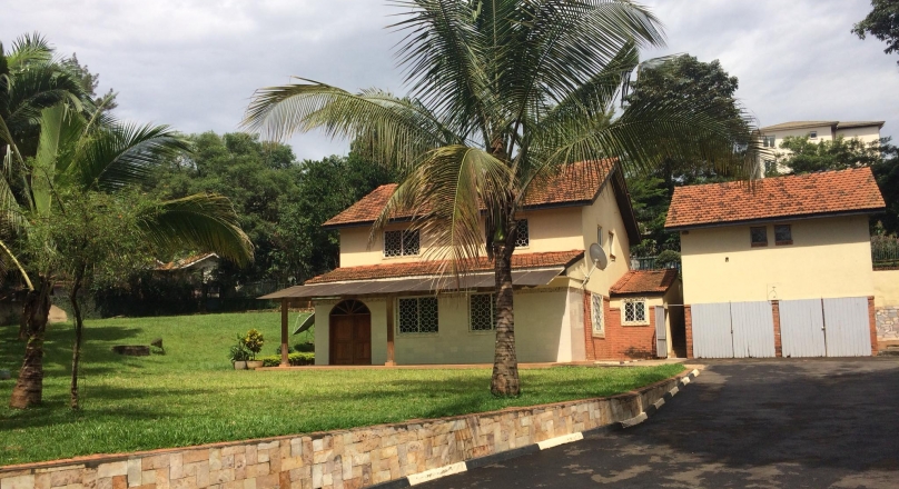 Stand alone 3 bedroom House for rent