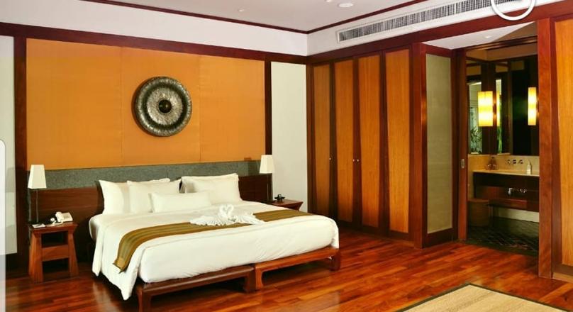 PHUKET QUALITY REAL ESTATE OFFERS A 5 BEDROOM 6 BATHROOM STUNNING QUALITY VILLA