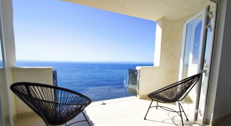 Cala Pi - Apartment - Newly renovated in 1st sea line. View over the sea. 180 degrees.