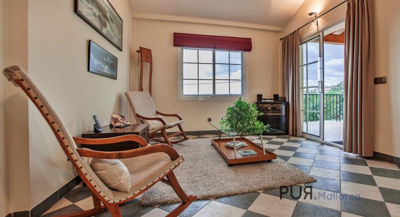 Campanet. Cuddly. Mallorquin. Live in the country. Chalet with comfort.