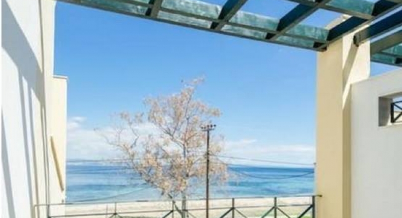 MAISONETTE FOR SALE -BY THE SEA