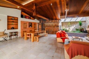Beautiful renovated house in 2019, with indoor pool