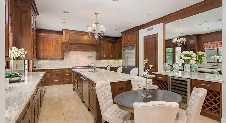 Beverly hills Newer Gated Home