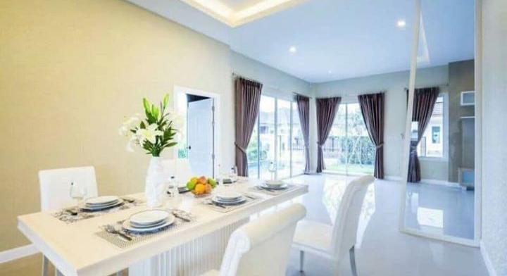 Single modern house for rent @Huay yai