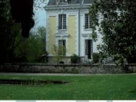 Private person offers castle for sale in Limousin