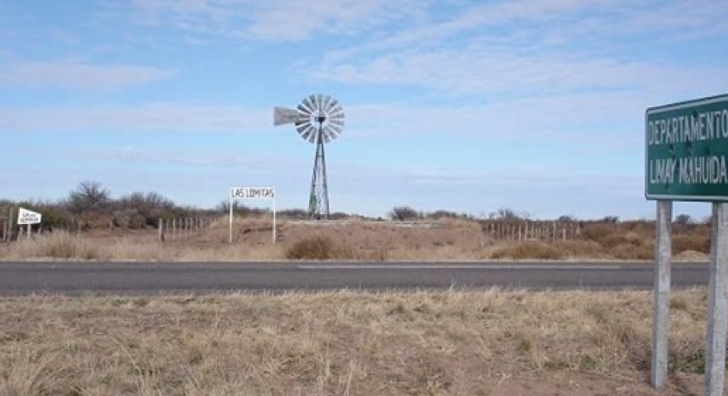 Sale of field in Chacharramendi, the Pampa.
