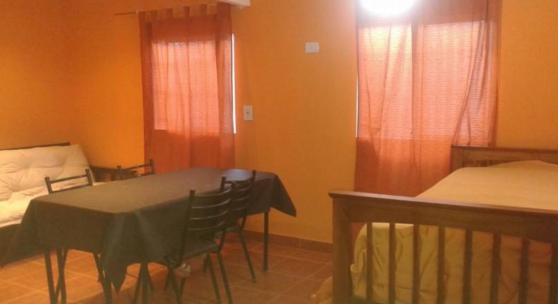 Alquilamos monoambiente para 4 personas en VILLA El CHOCON