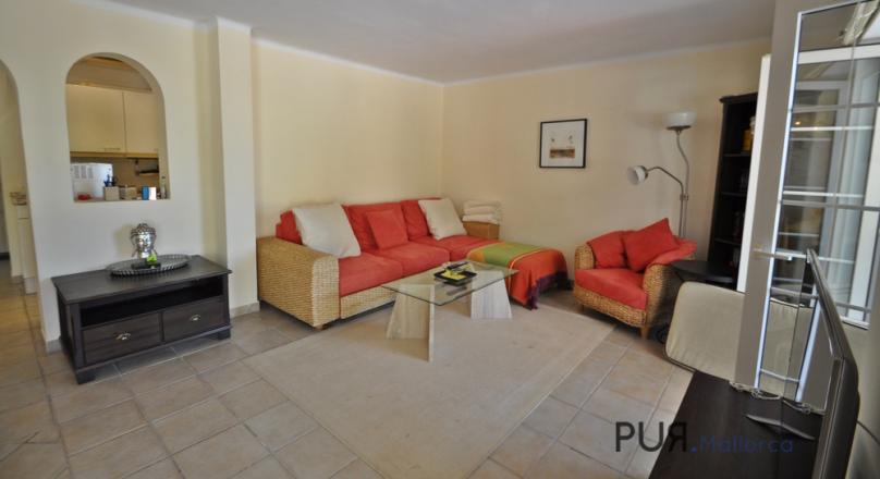 Nice apartment. In the middle of the southwest. Part sea view. Small plant. Very private.