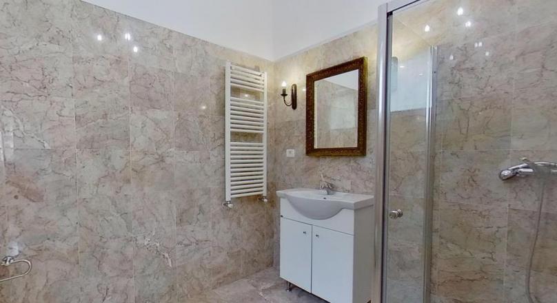 Elegant property, on two levels, in remarkable positioning, Brasov