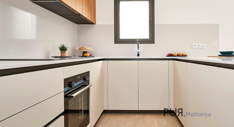 Newly built semi-detached house over two floors