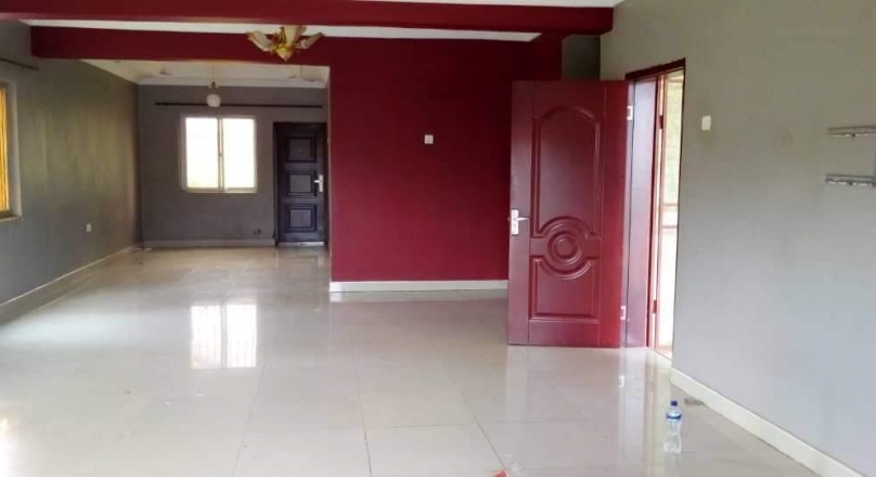 Three bedrooms stand alone flat for rent