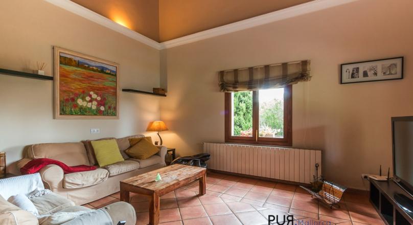 Finca - classic. With a lot of space. With a lot of style. Only 25 minutes from the airport