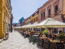 Studio, historical monument class, Republicii, Brasov