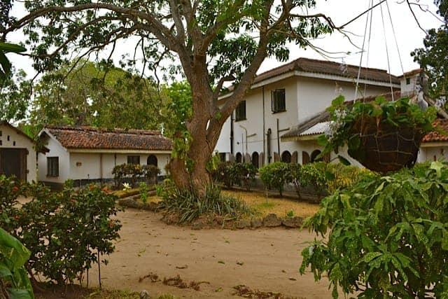 A prime (Five acres) Plot with a House.(Malindi Kenya)