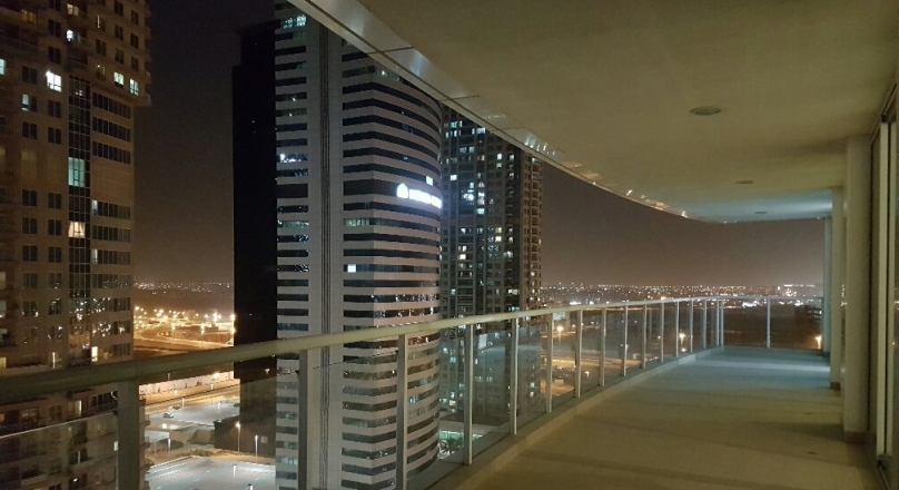 SPACIOUS 3 BEDROOMS APARTMENT AVAILABLE FOR RENT IN LAGUNA TOWER, JLT