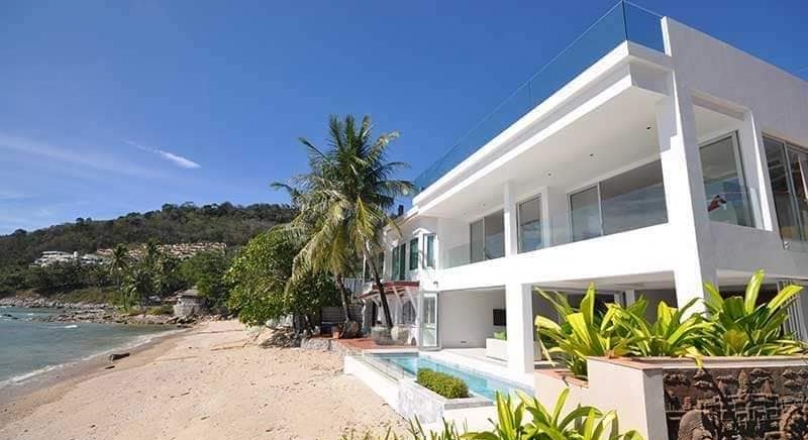 MASSIVE price drop !!!! Hot deal for the best location on patong beach !!!!