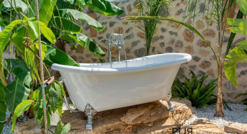 Luxury in the northeast. Finca with lots of space and a lot of sea views.