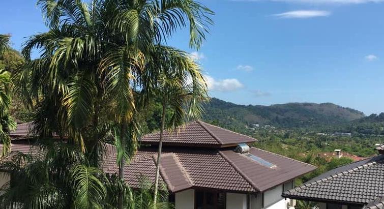 1 bedroom duplex with breathtaking view over the Kathu mountains